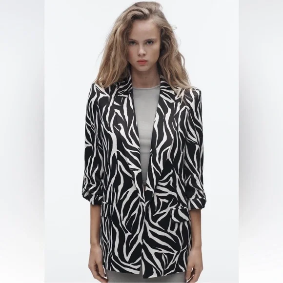 Zara printed blazer with rolled-up sleeves